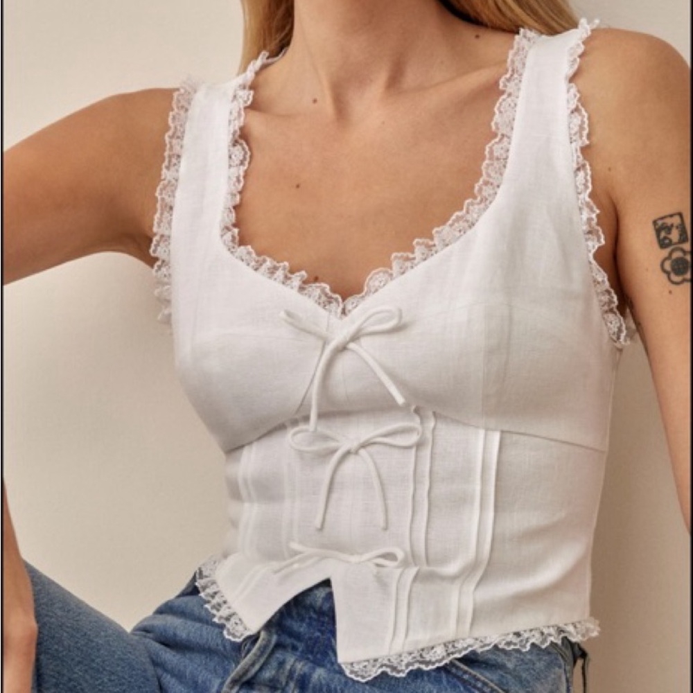 Reformation | Brenda 100% Linen Corset Style Tie Top in White